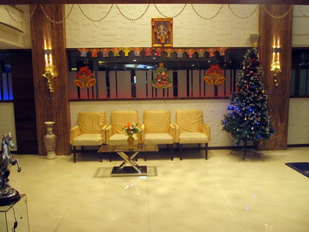 Hotel Blue Lagoon ดามัน ภายนอก รูปภาพ